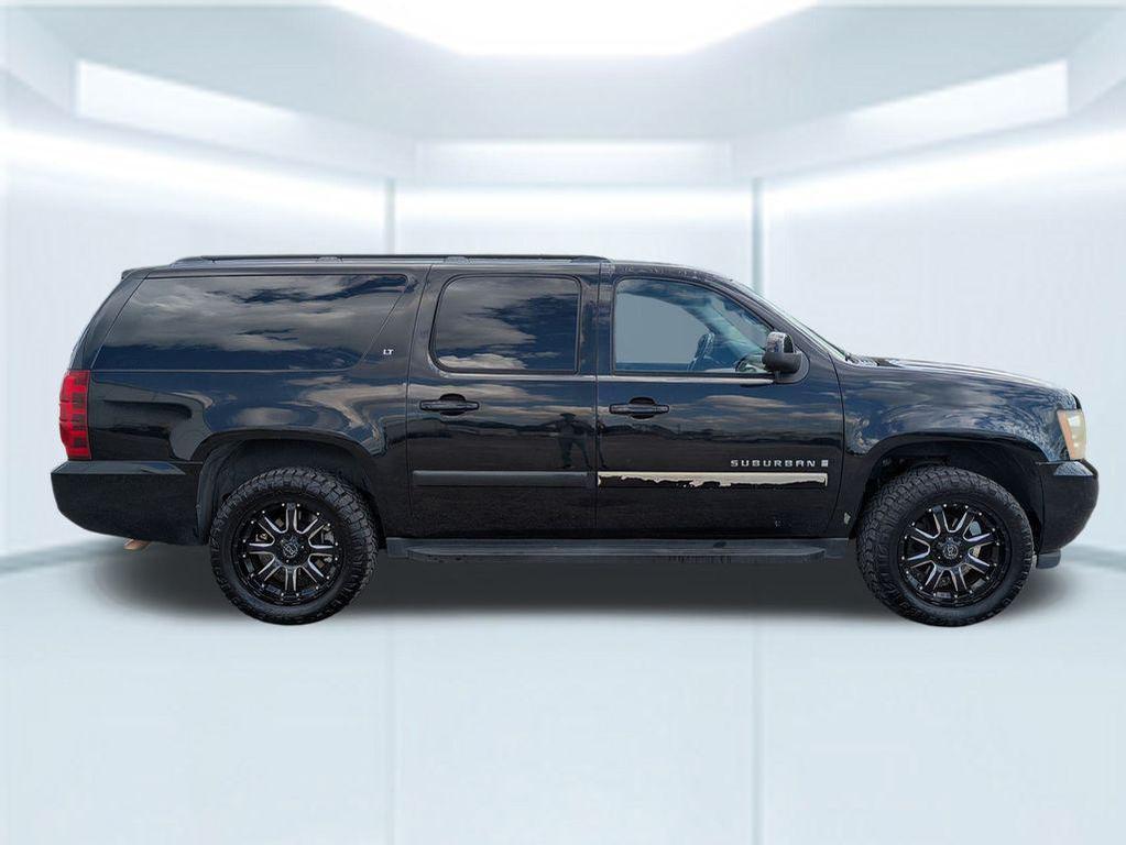 used 2007 Chevrolet Suburban car, priced at $4,955