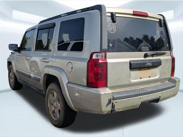 used 2008 Jeep Commander car, priced at $3,598