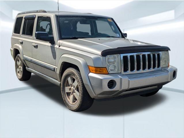 used 2008 Jeep Commander car, priced at $3,598