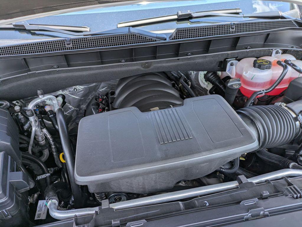 new 2025 Chevrolet Suburban car, priced at $81,710