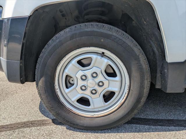 used 2014 Jeep Patriot car, priced at $2,998