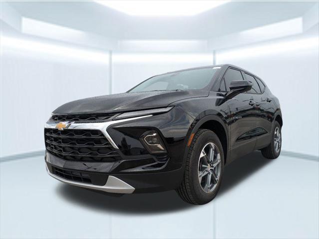 new 2025 Chevrolet Blazer car, priced at $37,735