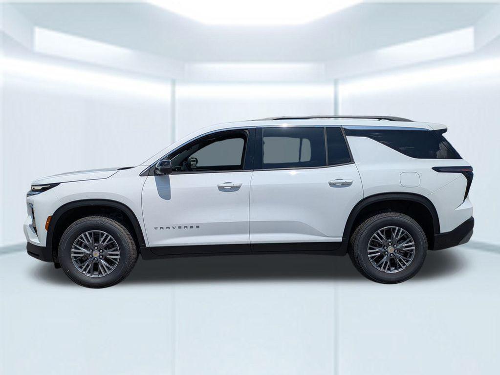 new 2025 Chevrolet Traverse car