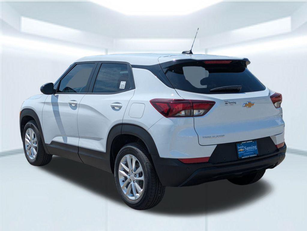 new 2026 Chevrolet TrailBlazer car, priced at $26,570