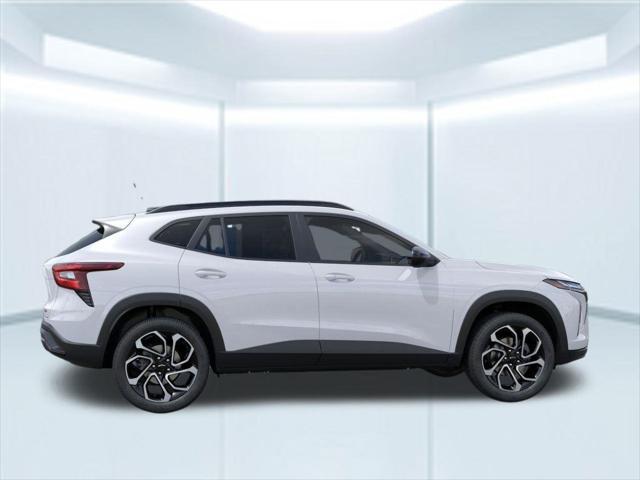 new 2025 Chevrolet Trax car, priced at $27,050