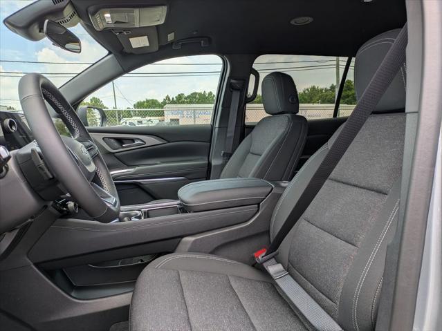 new 2025 Chevrolet Traverse car, priced at $44,980