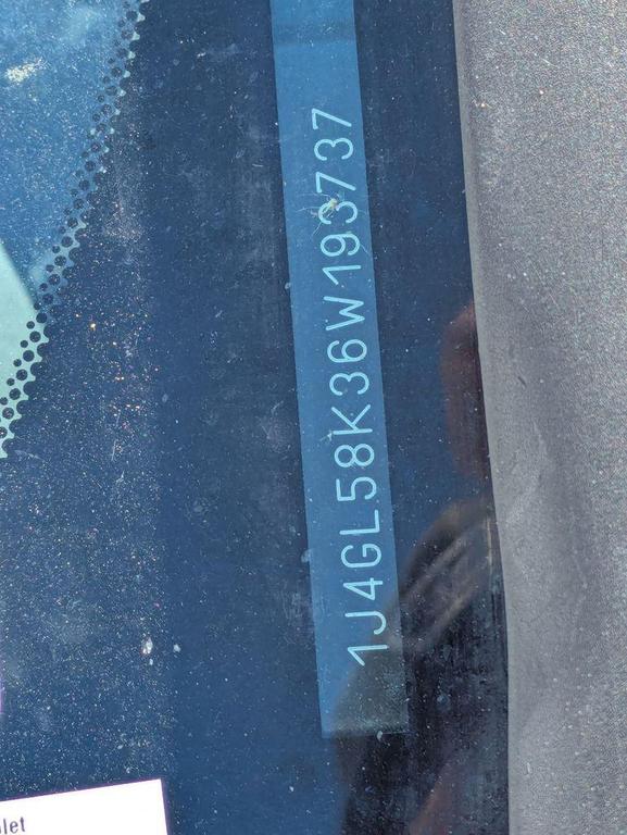 used 2006 Jeep Liberty car, priced at $3,695