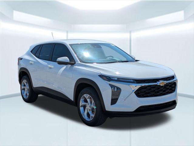 new 2025 Chevrolet Trax car, priced at $23,380