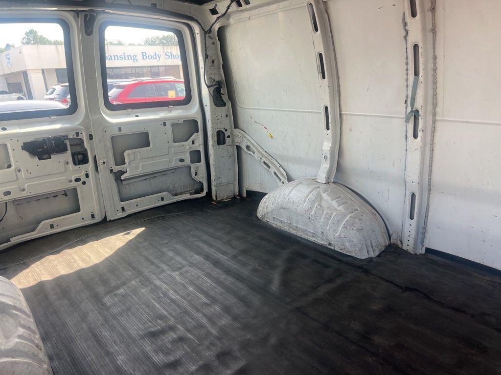 used 2010 Chevrolet Express 2500 car, priced at $5,995