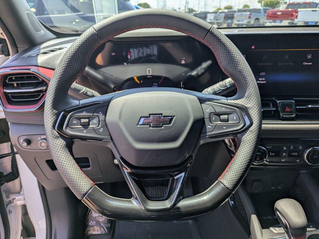 new 2026 Chevrolet TrailBlazer car, priced at $33,880