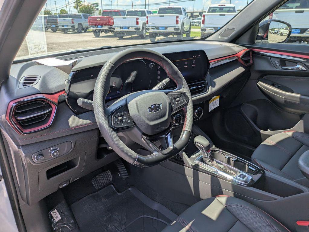 new 2026 Chevrolet TrailBlazer car, priced at $33,880