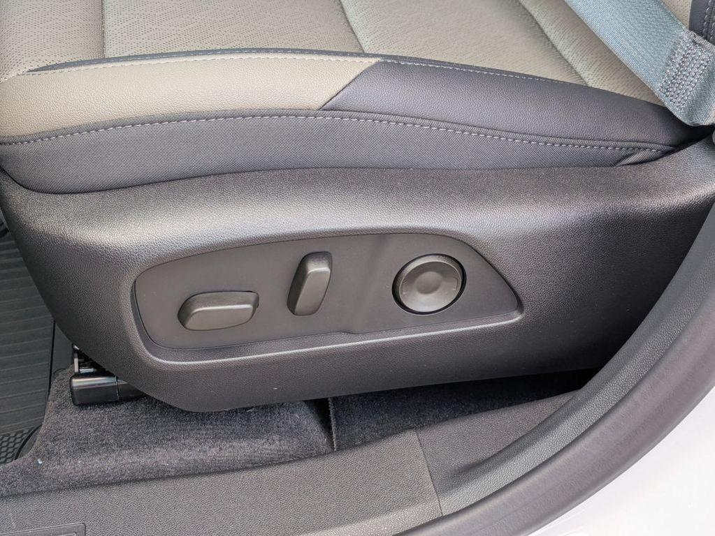 new 2026 Chevrolet Equinox car, priced at $35,605