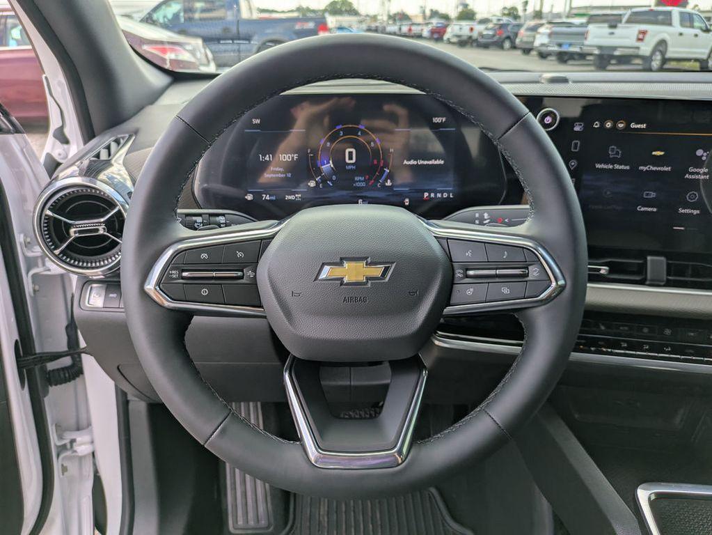 new 2026 Chevrolet Equinox car, priced at $35,605