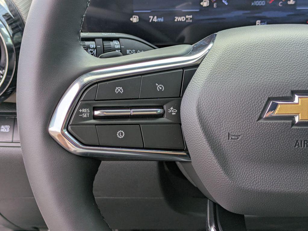 new 2026 Chevrolet Equinox car, priced at $35,605