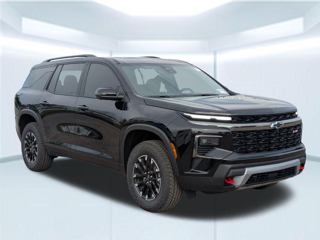 new 2026 Chevrolet Traverse car, priced at $54,040