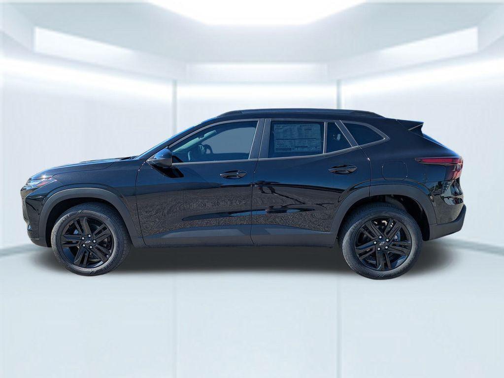 new 2025 Chevrolet Trax car, priced at $26,955