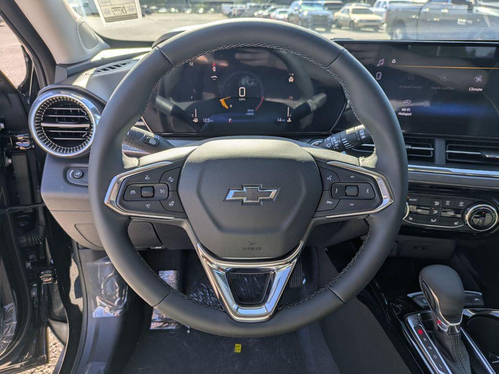 new 2025 Chevrolet Trax car, priced at $26,955