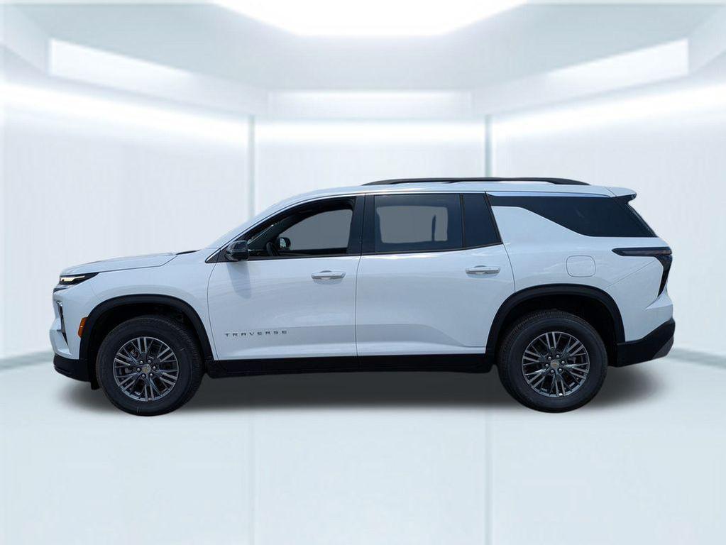 new 2025 Chevrolet Traverse car