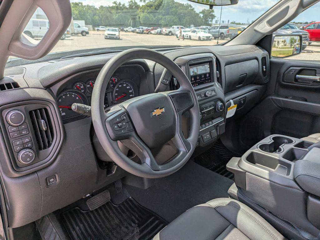new 2025 Chevrolet Silverado 1500 car