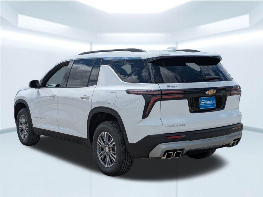 new 2025 Chevrolet Traverse car