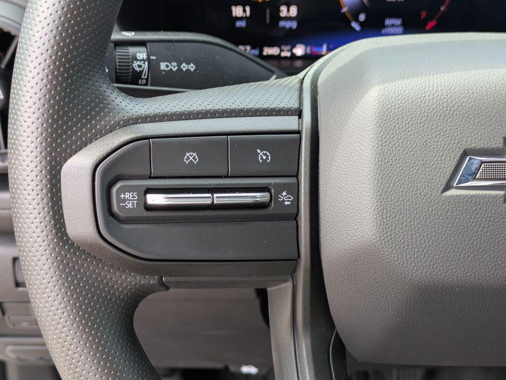 new 2025 Chevrolet Colorado car, priced at $48,380