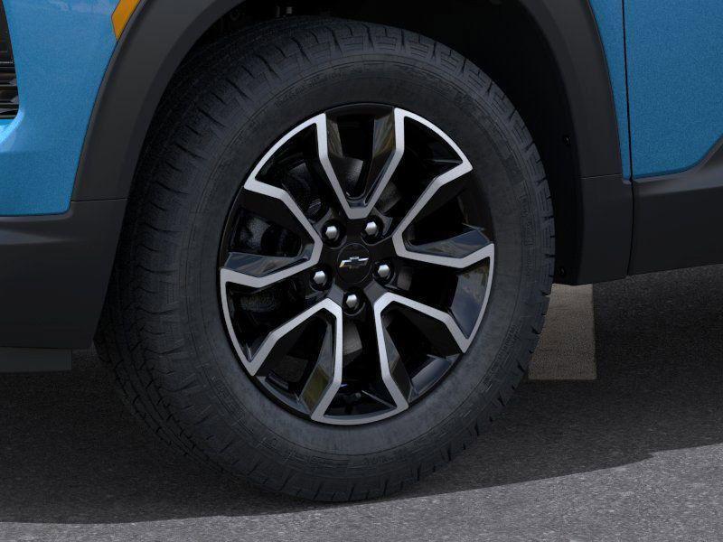 new 2025 Chevrolet TrailBlazer car, priced at $29,785