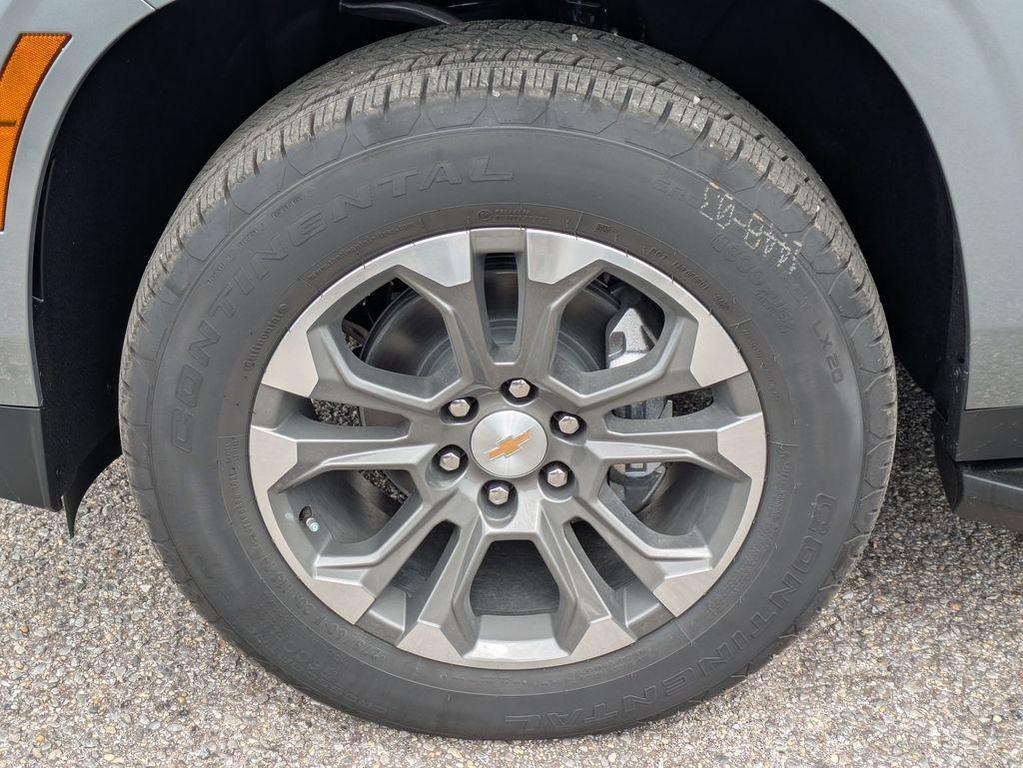 new 2026 Chevrolet Suburban car, priced at $67,095