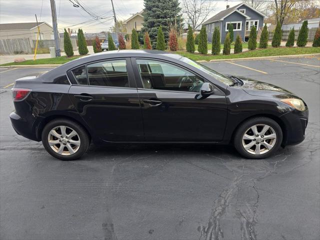 used 2011 Mazda Mazda3 car, priced at $5,700