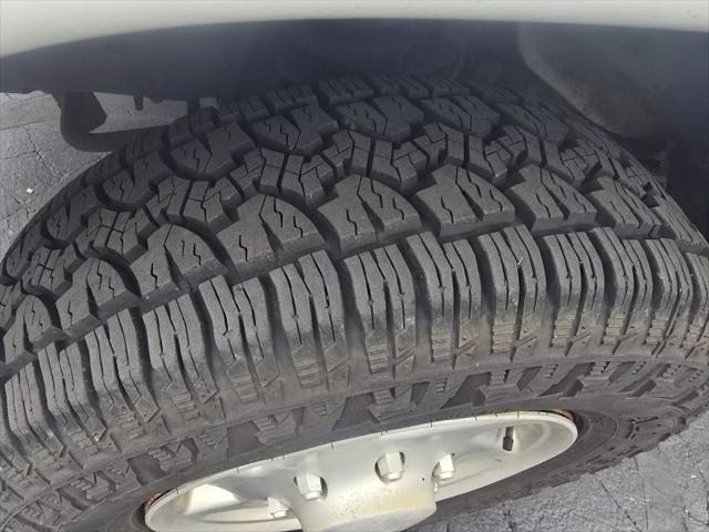 used 1999 Ford E350 Super Duty car, priced at $3,500