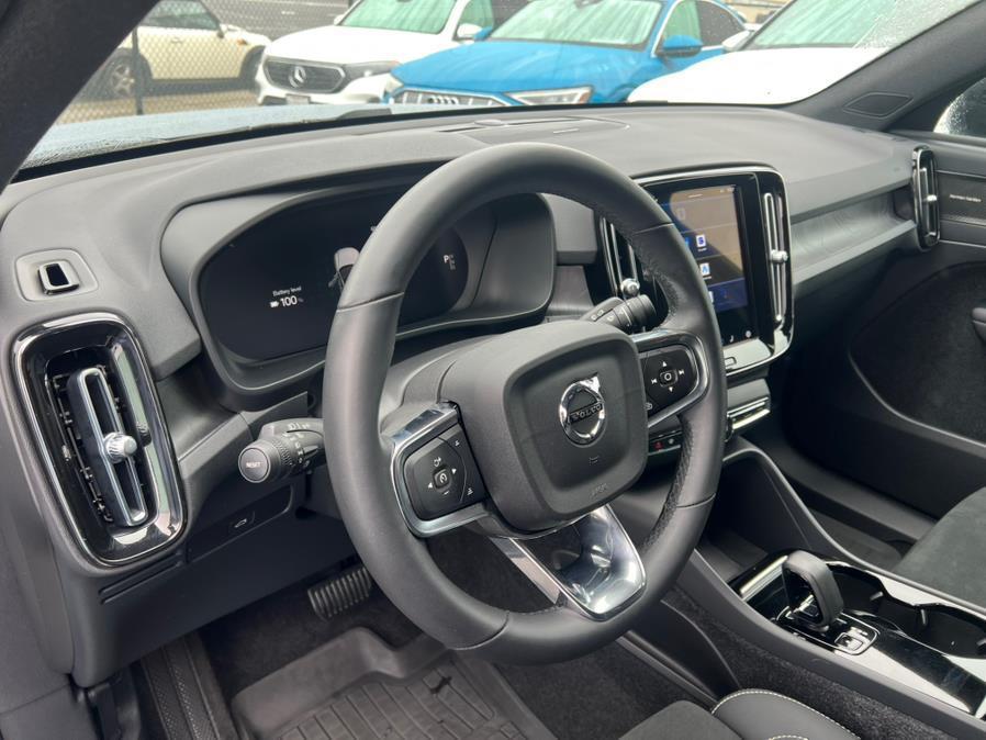 used 2023 Volvo C40 Recharge Pure Electric car, priced at $28,400