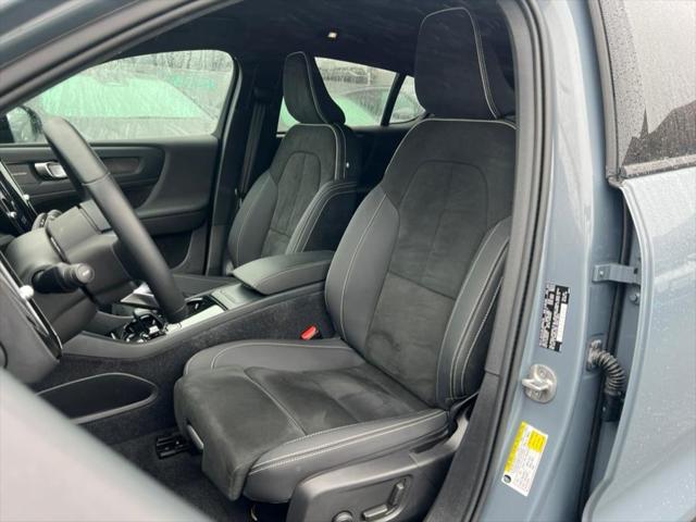used 2023 Volvo C40 Recharge Pure Electric car, priced at $31,900