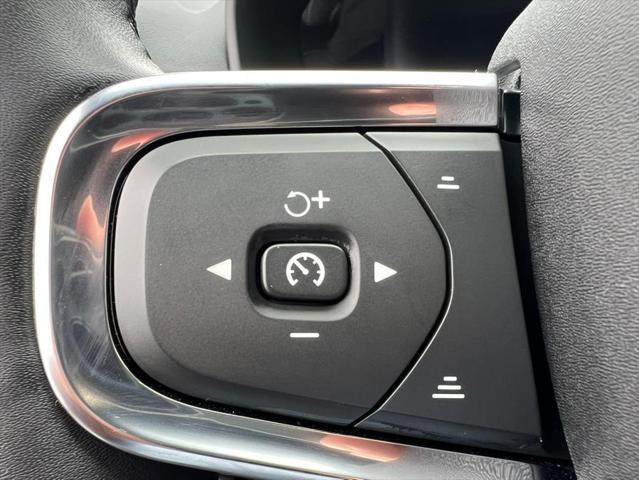 used 2023 Volvo C40 Recharge Pure Electric car, priced at $31,900