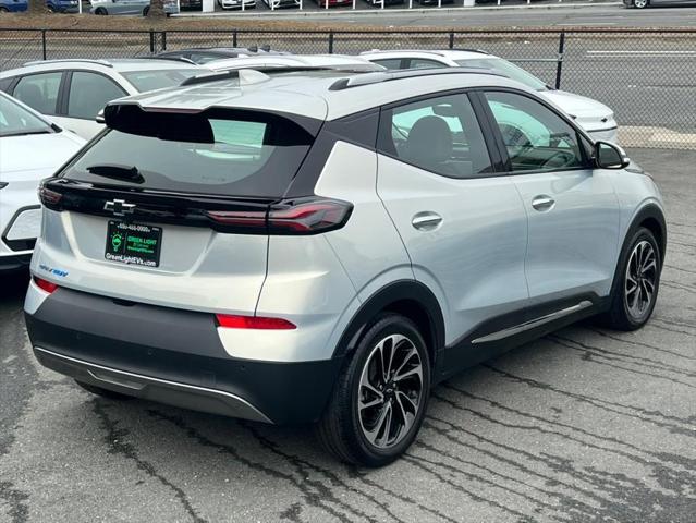used 2022 Chevrolet Bolt EUV car, priced at $25,600