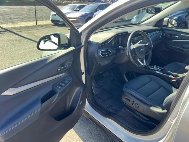 used 2022 Chevrolet Bolt EUV car, priced at $25,600