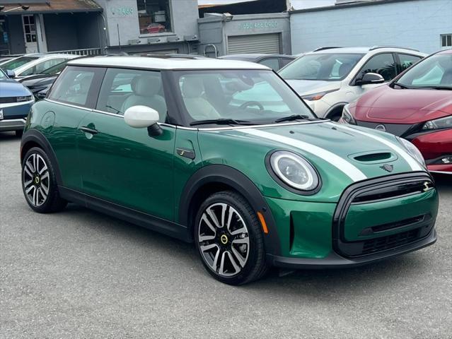 used 2022 MINI Hardtop car, priced at $21,800