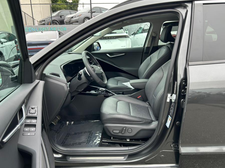 used 2023 Kia Niro EV car, priced at $24,900