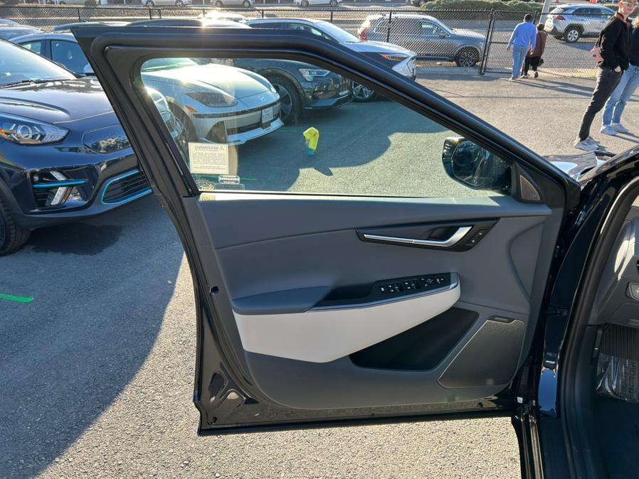 used 2024 Kia EV6 car, priced at $26,900