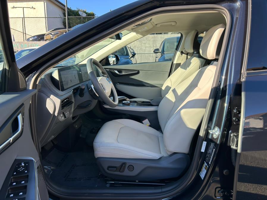 used 2024 Kia EV6 car, priced at $26,900