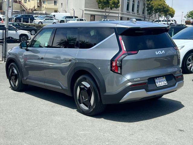 used 2024 Kia EV9 car, priced at $38,500