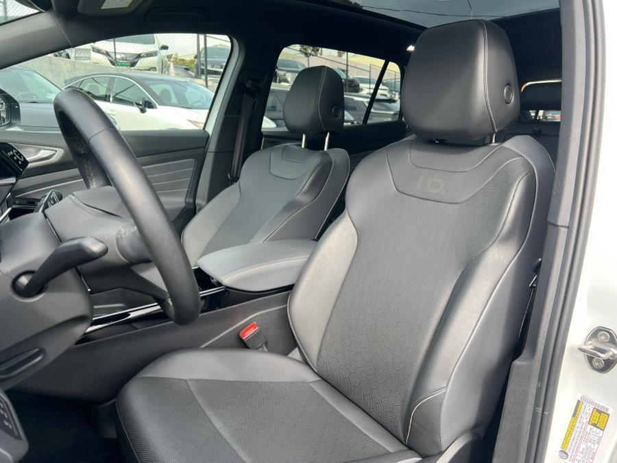 used 2023 Volkswagen ID.4 car, priced at $23,600