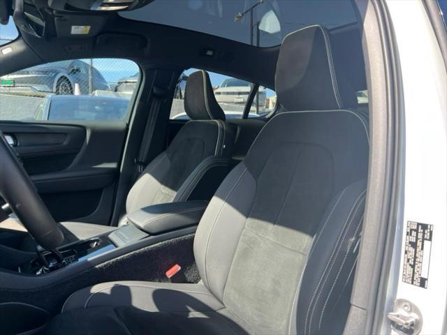 used 2022 Volvo C40 Recharge Pure Electric car, priced at $24,900