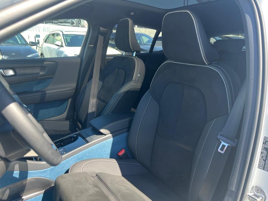 used 2023 Volvo C40 Recharge Pure Electric car, priced at $25,900