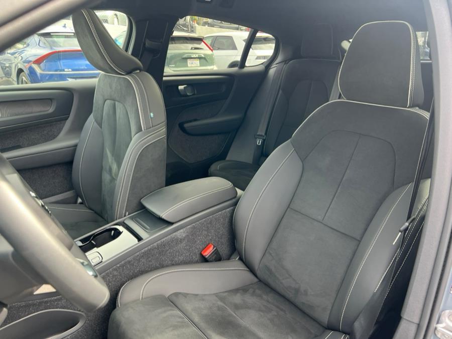 used 2023 Volvo C40 Recharge Pure Electric car, priced at $27,900