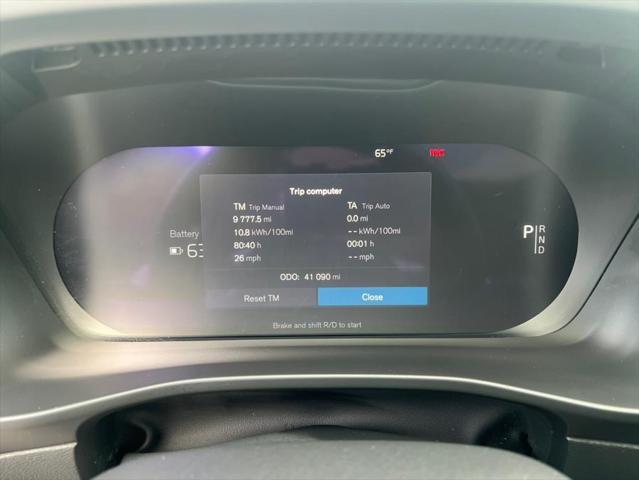 used 2022 Volvo C40 Recharge Pure Electric car, priced at $26,700