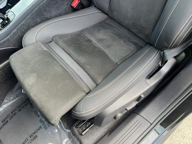 used 2022 Volvo C40 Recharge Pure Electric car, priced at $26,700