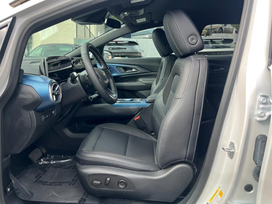 used 2024 Chevrolet Equinox EV car, priced at $26,900