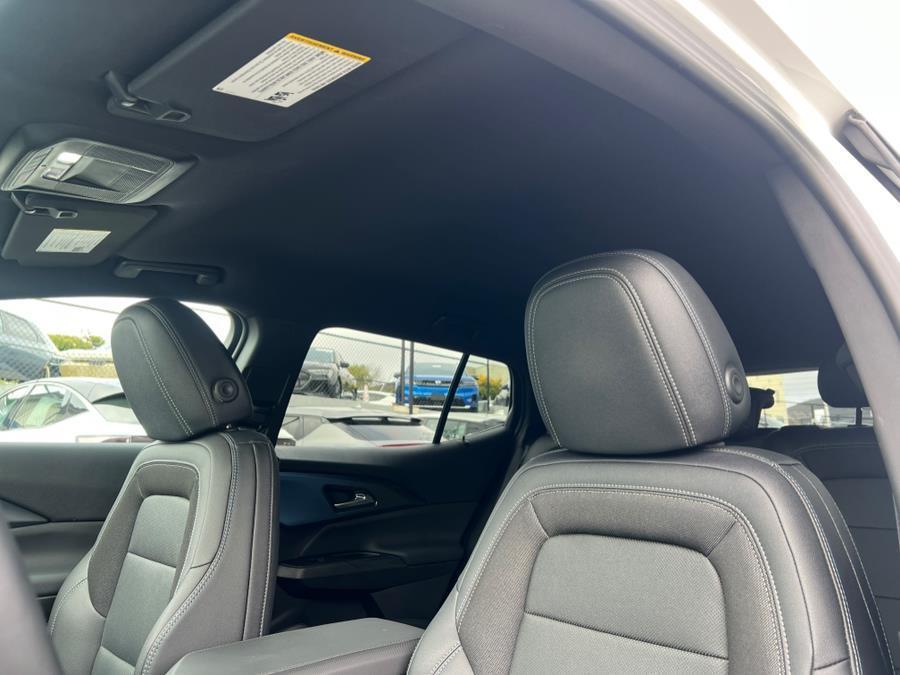 used 2024 Chevrolet Equinox EV car, priced at $26,900