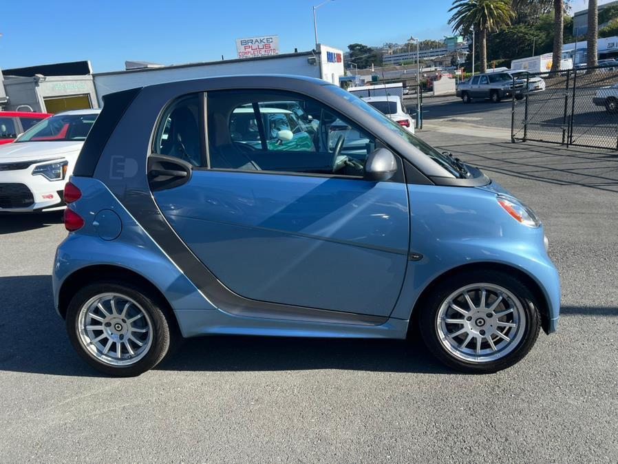 used 2014 smart ForTwo Electric Drive car, priced at $6,500