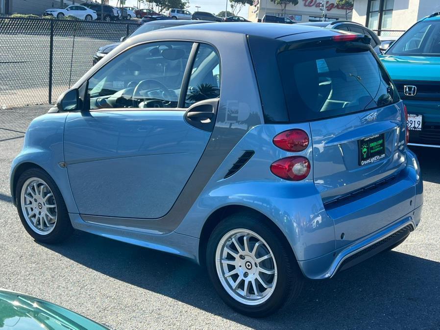 used 2014 smart ForTwo Electric Drive car, priced at $6,500
