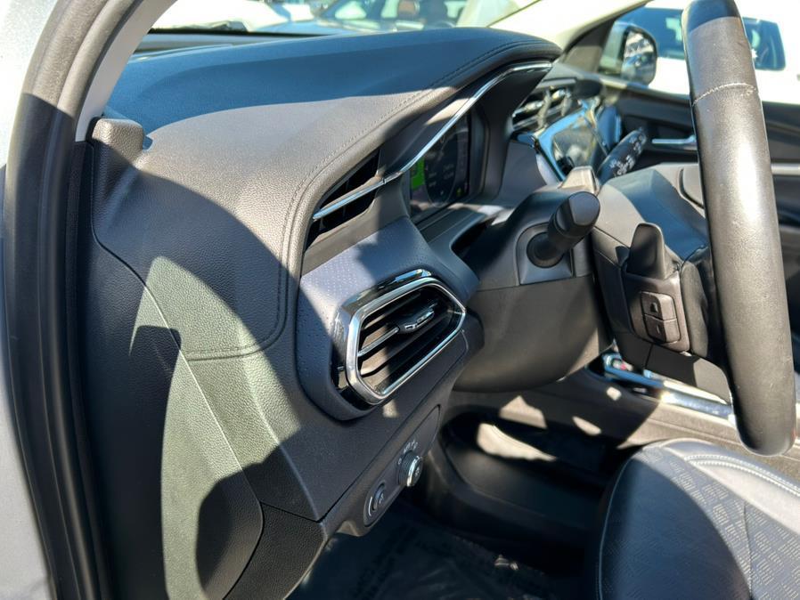 used 2023 Chevrolet Bolt EUV car, priced at $22,400